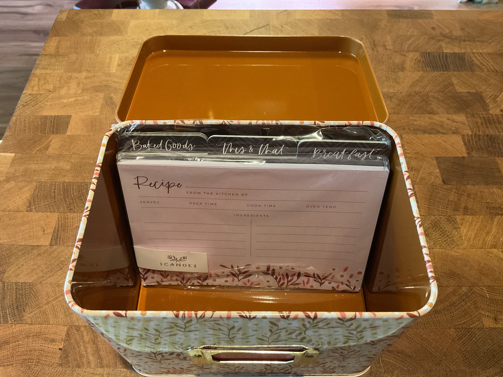 Pink Daisy Recipe Tin
