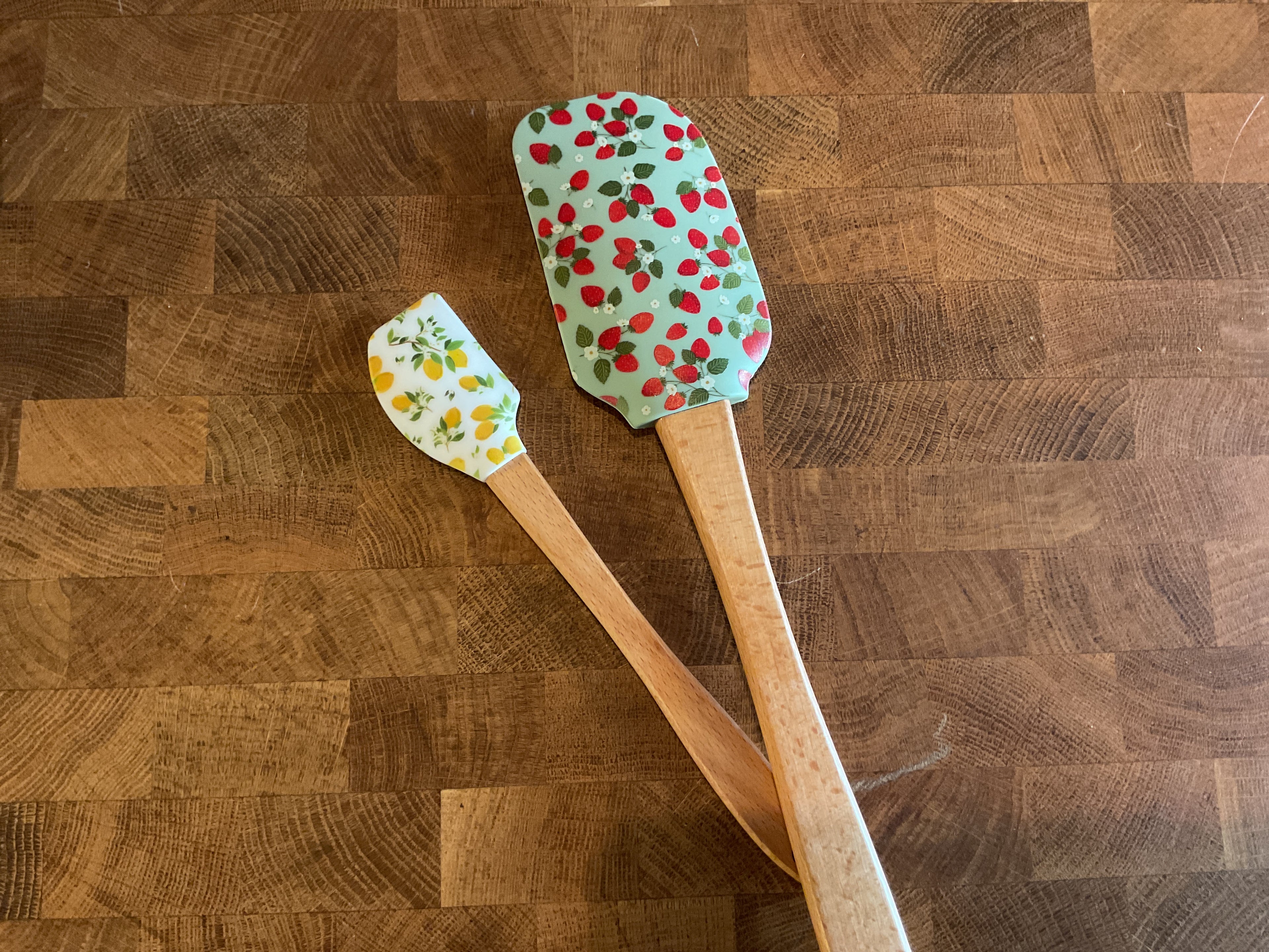 Fruit Spatula (Assorted)